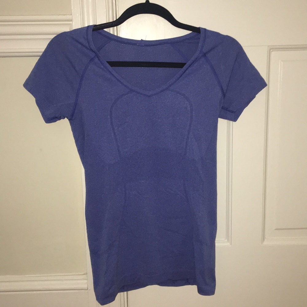 Lulu Lemon V-neck Short Sleeve Shirt, size 6